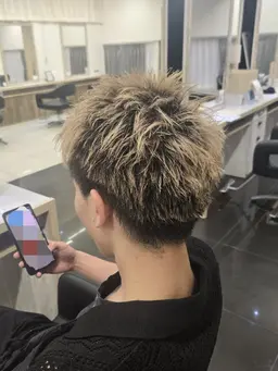 カット￥3300(シャンプー別)