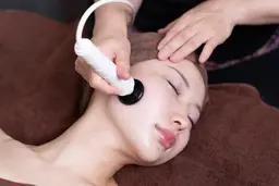 ドライヘッド&ラジオ波で肩首背中すっきりコース７０分※お1人様1回限り！！