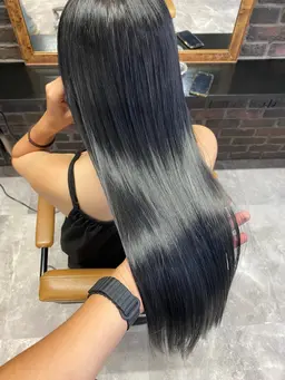 ‪⚠️‬今話題⚠️ボリュームダウン✨ストレートパーマ➕髪質改善クイックトリートメント