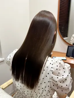 ❤️期間限定❤️✨艶特化✨メンテナンスカット+ダメージレス艶髪矯正+超音波髪質改善トリートメント