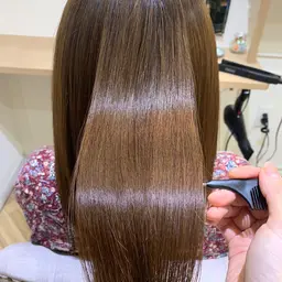 ☘話題の髪質改善☆クオライン縮毛矯正☘¥15000→¥14000