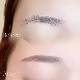 🌹眉毛ワックス脱毛🌹眉をワックス脱毛で綺麗に整える施術です😊