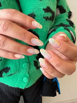 【２月末まで限定】オフ込　うるつや上品パウダー仕上げ　ミラー/オーロラ