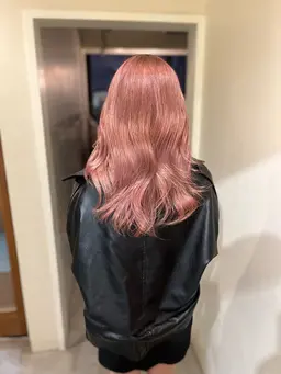 【派手髪はコチラ⬇️】カット+2ブリーチ+カラー/抜きっぱなし/ペールトーン/デザインカラー