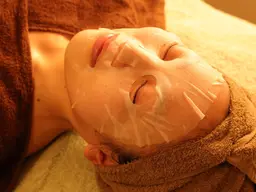 【オプション】保湿パック、どのメニューにもお付けできます10分