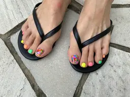 フットネイル🦶親指２本アート✨オフあり＋５００円