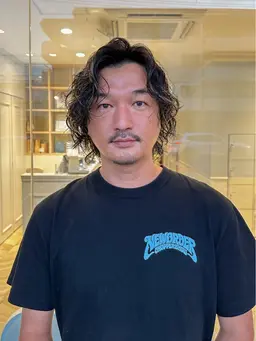 【平日18:30​〜​限定】メンズウルフパーマモデル募集🐺⚠️ダメージがかなりある方はお断りをしています。