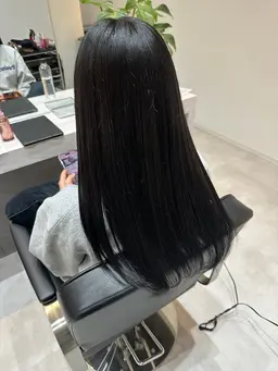 【追加料金なし】One color➕Aujuaトリートメント➕仕上げのセット（巻き髪・ストレート）