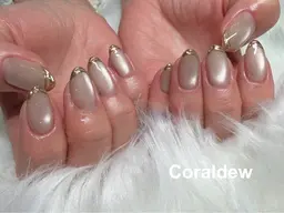 大人気✨️マグネットネイル￥7000(初回他店ジェルオフ無料)