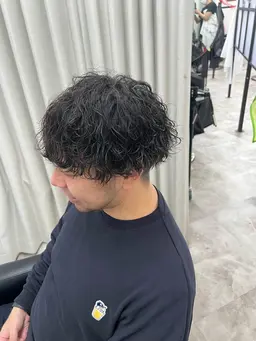 《メンズ》人気🤩!!再現性&持続性抜群✨カット+ツイスト&ツイスパ&波巻きパーマなど、選べるパーマ✨