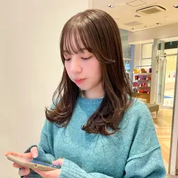 ブリーチなしでできる透明感カラー🥣