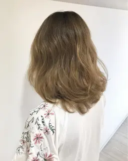 【❣️Instagramで話題沸騰‼️】外国人風バレイヤージュカラー & トリートメント✨✨