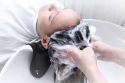 ✨リラクゼーション✨カット＋炭酸クレンジングヘッドスパ＋コテ・アイロンスタイリング