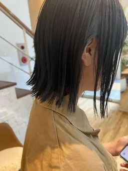 🍀癒しのメニュー🍀似合わせカット+極上ヘッドスパ(３０分)