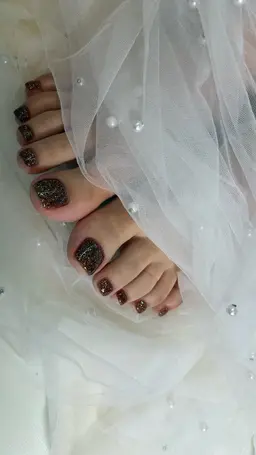 フットフラッシュネイル☆ 1級保持者ですが技術向上のため特別料金でご案内☆