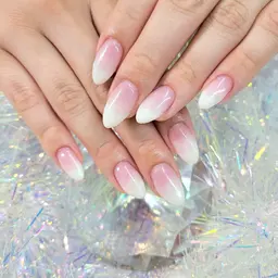 フレンチorカラーグラデーション🩷
