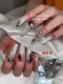 ❤️‍🔥爆盛りパーツつけ放題❤️‍🔥長さ出し＋パーツ乗せ放題♡とことんギラギラに！※オフなし