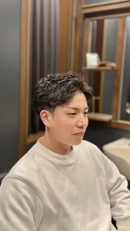 カット & アイロンパーマ