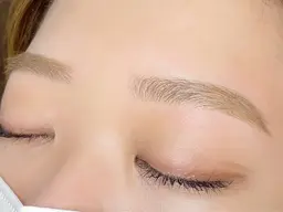 【2/5（木）11:30/17:00】アイブロウワックス脱毛