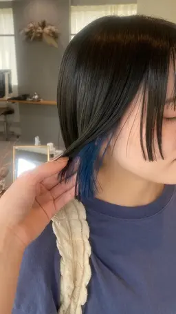 ワンカラー ＋ インナーカラー(ブリーチ) ＋ カット