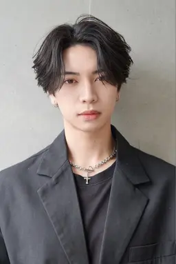 メンズ限定!骨格補正メンズカット+ケアパーマ