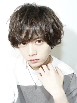 “men's cut model” 【ウルフ ミディアム スタイル】 3cm以上カットできる方 !!◎