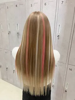 ⭐️成人式の方にオススメ⭐️Wカラー+トリートメント+エクステ80本(馴染ませカット付き)