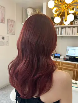 【明るくしたいけどダメージしたくない方へ】　　　　　　　⭐️似合わせカット＋ブリーチしないＷカラー⭐️