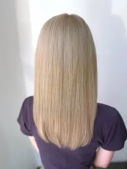 ケアブリーチでダメージレス！➕最高級トリートメント