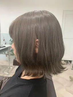 【透明感と艶】カット & イルミナカラー