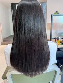 ☔️梅雨前必見　【髪質改善】➕カット➕艶々トリートメント付き✨