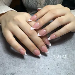 𐙚シンプルネイル(フレンチ)