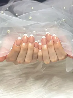 3月限定【Hand】ベース込み★ホワイトフレンチネイル♪ご新規様オフ無料 ¥8200→¥4400