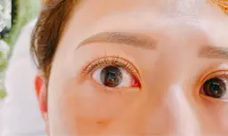 アイブロウスタイリング+アイブロウリフトのセットメニュー