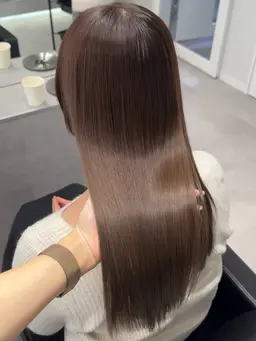 ✨当日割✨【🌀髪のうねりが気になる方🌀】縮毛矯正＋カット＋トリートメント