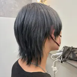 🖤全頭ブリーチ or リタッチ🖤（🌟ワンカラー込🌟）8000円～