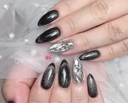 🎀チップ長さ出し10本🎀マグネットワンカラー➕ストーン埋め尽くし2本