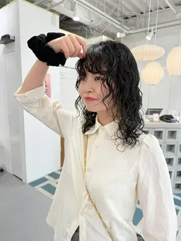 【U22学生限定】小顔デザインカット＋ゆるふわ似合わせパーマ(スタイリング剤付き)¥15000→¥12000#パーマ