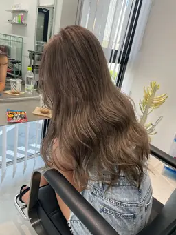 ✨全体ケアブリーチ＋全体カラー＋トリートメント✨