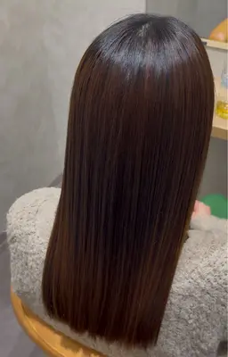 【ブリーチ毛でも癖を扱いやすく艶々に】✨️美髪矯正+髪質改善TR+メンテナンスカット✨️