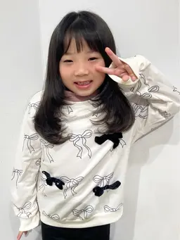 ５歳​〜​7歳位まで女の子キッズカットモデル２月28日土曜日8時15分※新規様限定 ロングヘアでレイヤーカットできる方限定