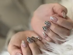 デザインやり放題２時間💅♡（他店オフ込み）検定２級スタッフがご対応✨🌴