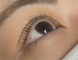 《アイシャンプー付》ケラチンラッシュリフト