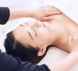 【minimo限定】🌻☘️貴方のお肌に合ったパーソナルエステ+オーダーメイドスキンケア体験🌻🍀お肌荒れにお悩みの方