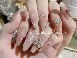 【自爪】人気No.2☆持ち込みデザイン1000種類以上パーツつけ放題90分☆9980円