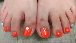【フットワンカラー(オフ有り)】シンプルコース💅3色まで無料✨