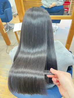 ✨艶々縮毛矯正＋カット✨