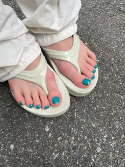 フットネイル①(オフ無料)