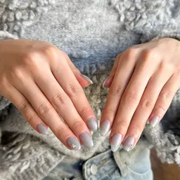 オフ込‎🩵2/27 10:00~/11:30~ネイルモデル様 リクエスト願いします❕《補足説明必ずご確認お願いします》