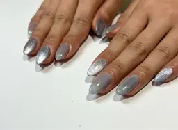 Hand✋🏻((マグネットネイル))🧲ぷるマグ新色入荷‧✧̣̥̇‧オフ込